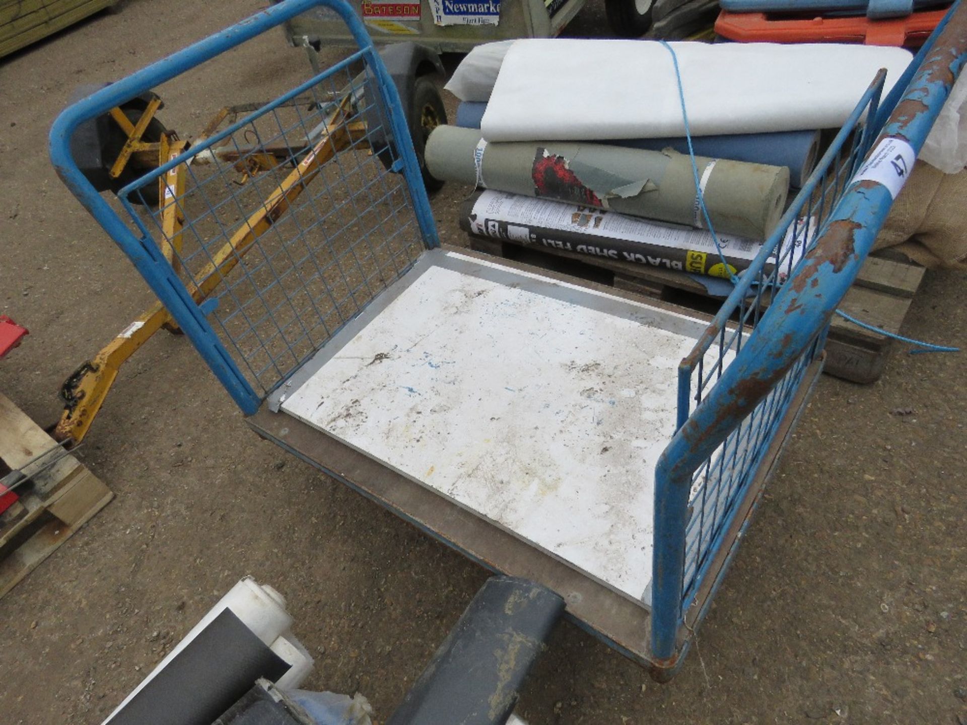 4 WHEELED TROLLEY. THIS LOT IS SOLD UNDER THE AUCTIONEERS MARGIN SCHEME, THEREFORE NO VAT WILL BE