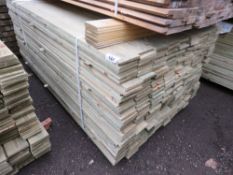 LARGE PACK OF PRESSURE TREATED FEATHER EDGE TIMBER CLADDING BOARDS: 1.8M LENGTH X 100MM WIDTH APPROX