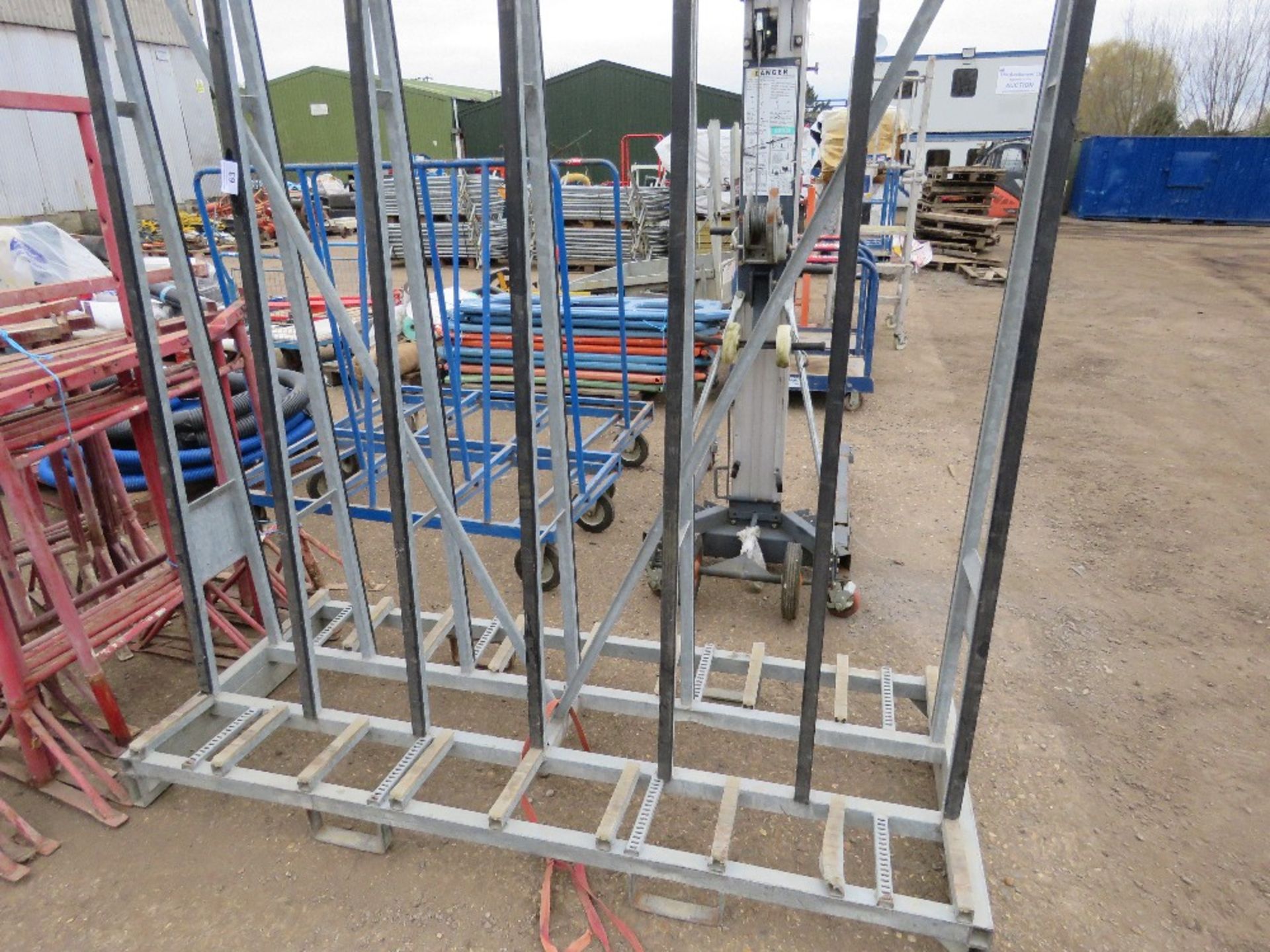 GLASS / BOARD LIFTING FRAME, 2 SIDED.