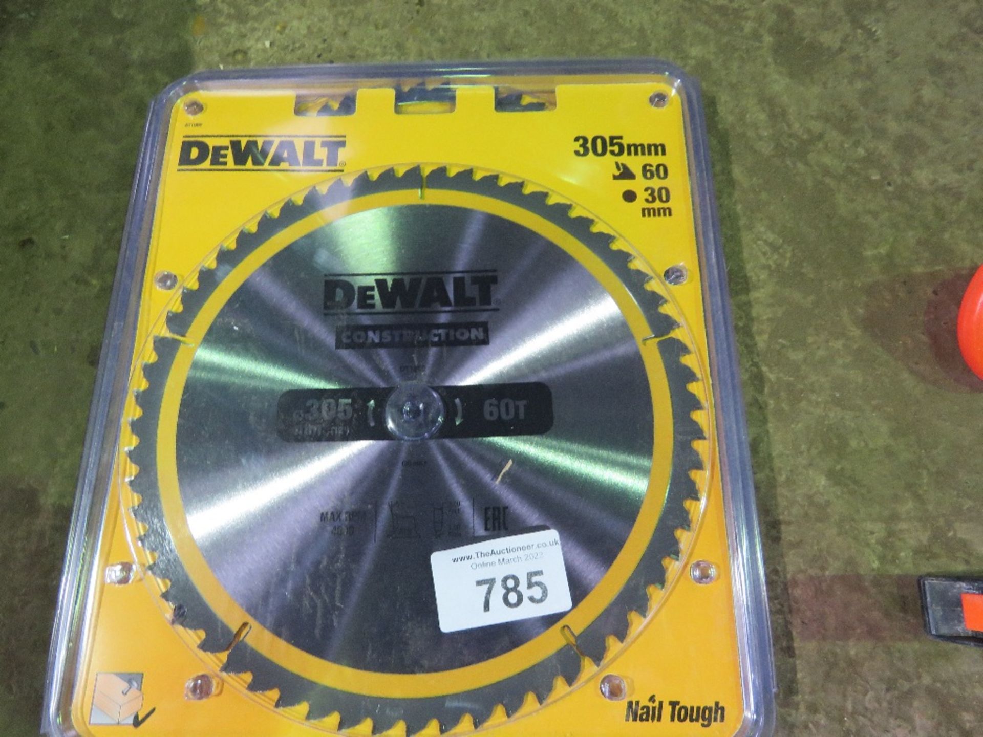 4 X UNUSED DEWALT 305MM SAWBLADES. THIS LOT IS SOLD UNDER THE AUCTIONEERS MARGIN SCHEME, THEREFOR