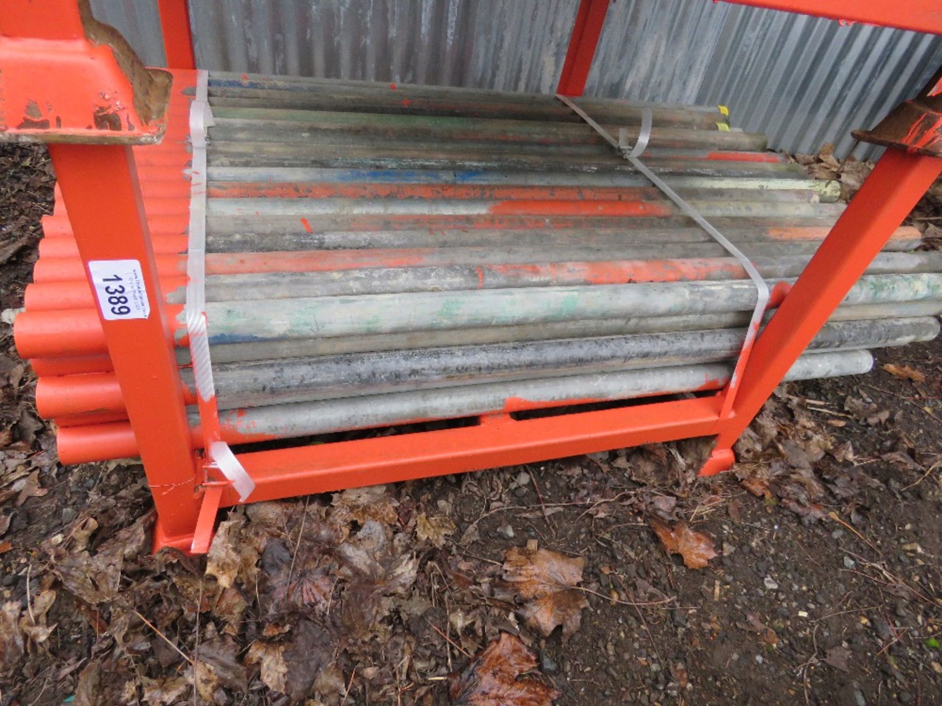 STILLAGE CONTAINING SHORT SCAFFOLD TUBES, 4-5FT LENGTH , 83NO IN TOTAL APPROX. THIS LOT IS SOLD - Image 2 of 2