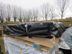 SMALL PACK OF UNTREATED VENETIAN SLAT CLADDING TIMBER BOARDS: 1.83M LENGTH X 17MM X 45MM WIDTH APPRO