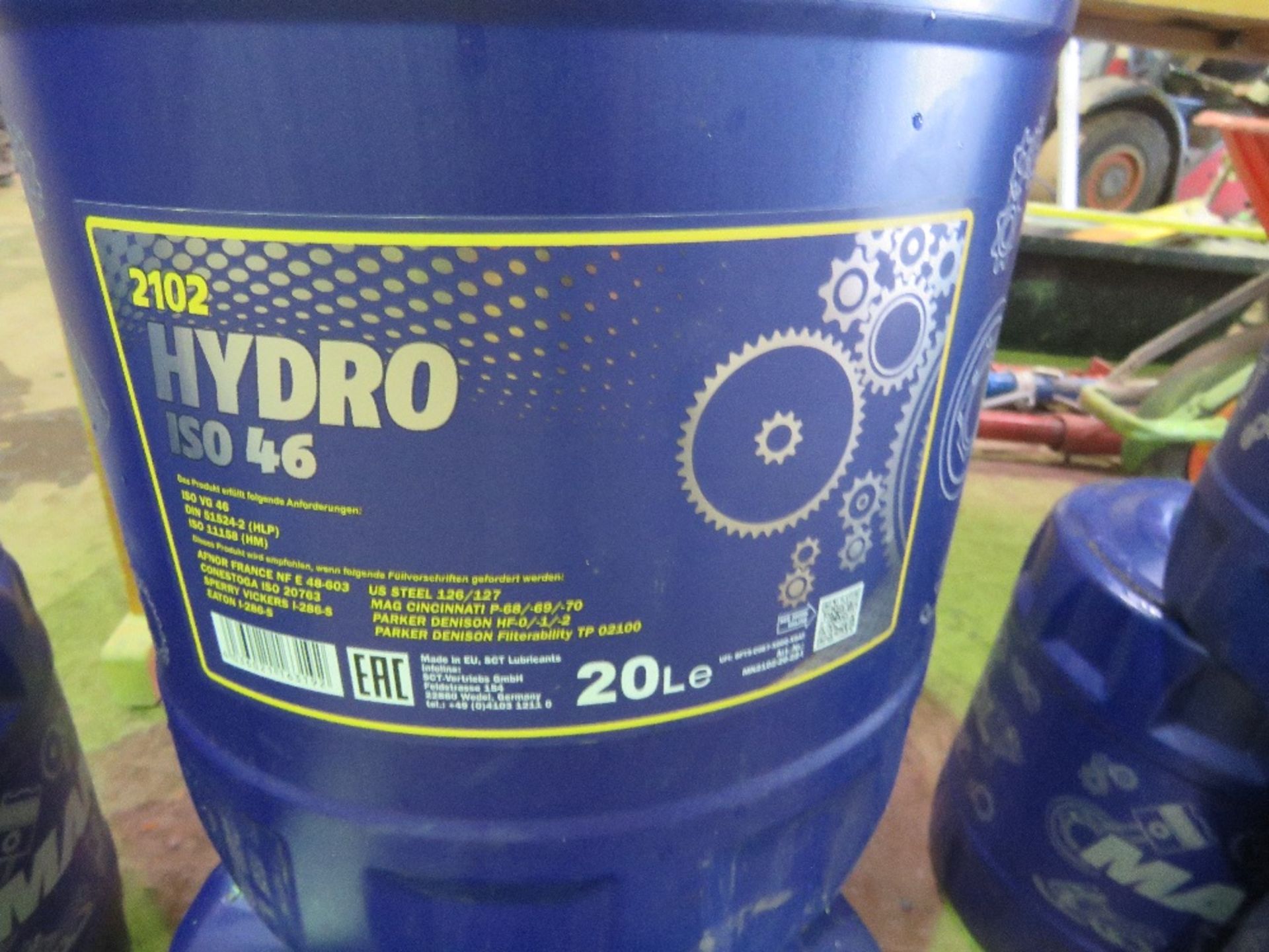 3 X DRUMS OF HYDRO ISO46 HYDRAULIC OIL, 20 LITRES PER DRUM. THIS LOT IS SOLD UNDER THE AUCTIO - Image 2 of 2