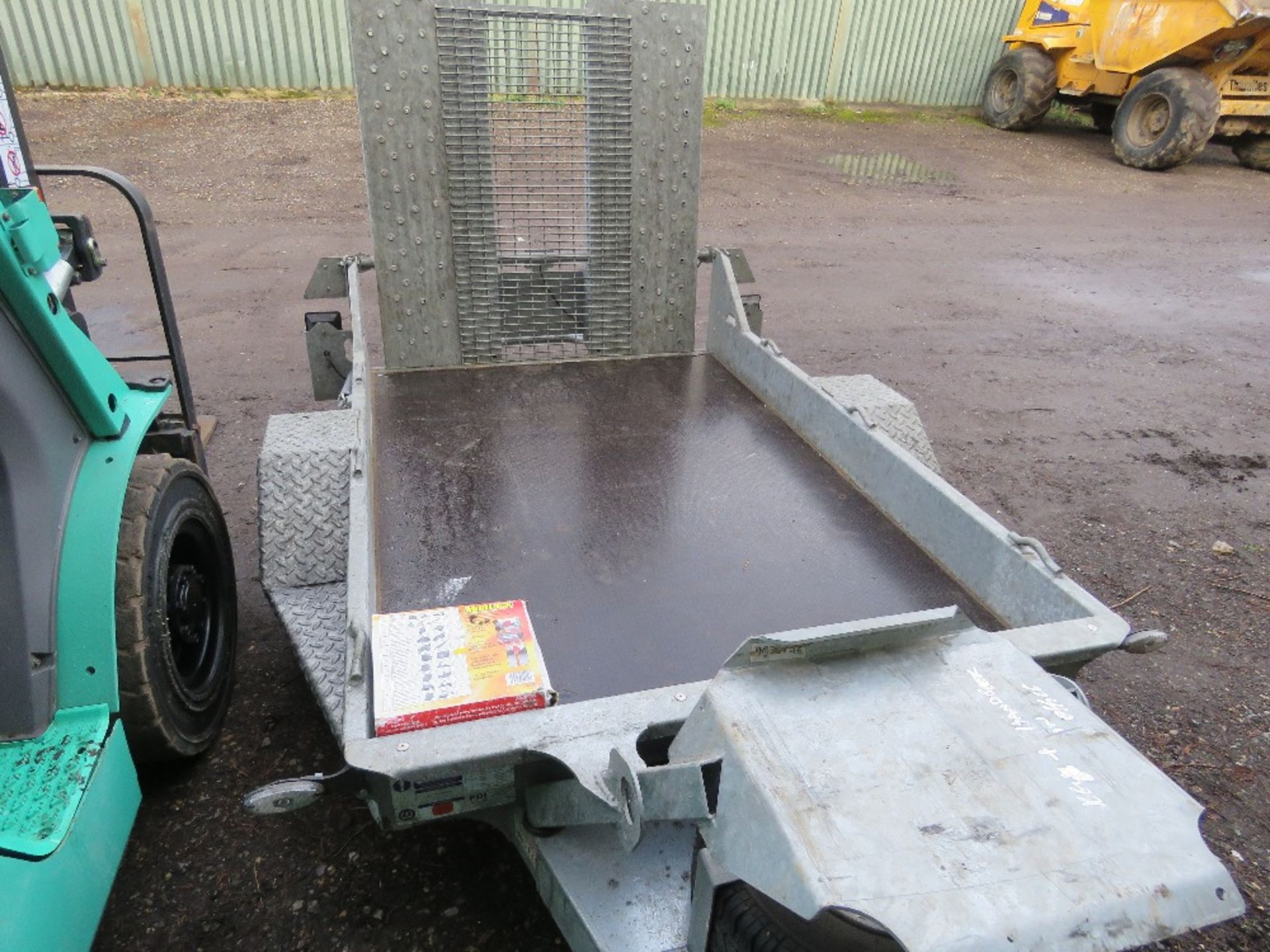 IFOR WILLIAMS GH64 SINGLE AXLE MICRO EXCAVATOR TRAILER WITH KEYS, HITCH LOCK AND INSTRUCTION BOOK. V - Image 6 of 6