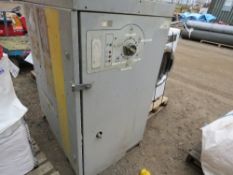 KARCHER HDS-C-9/15 PRESSURE WASHER STATION, CONDITION UNKNOWN.