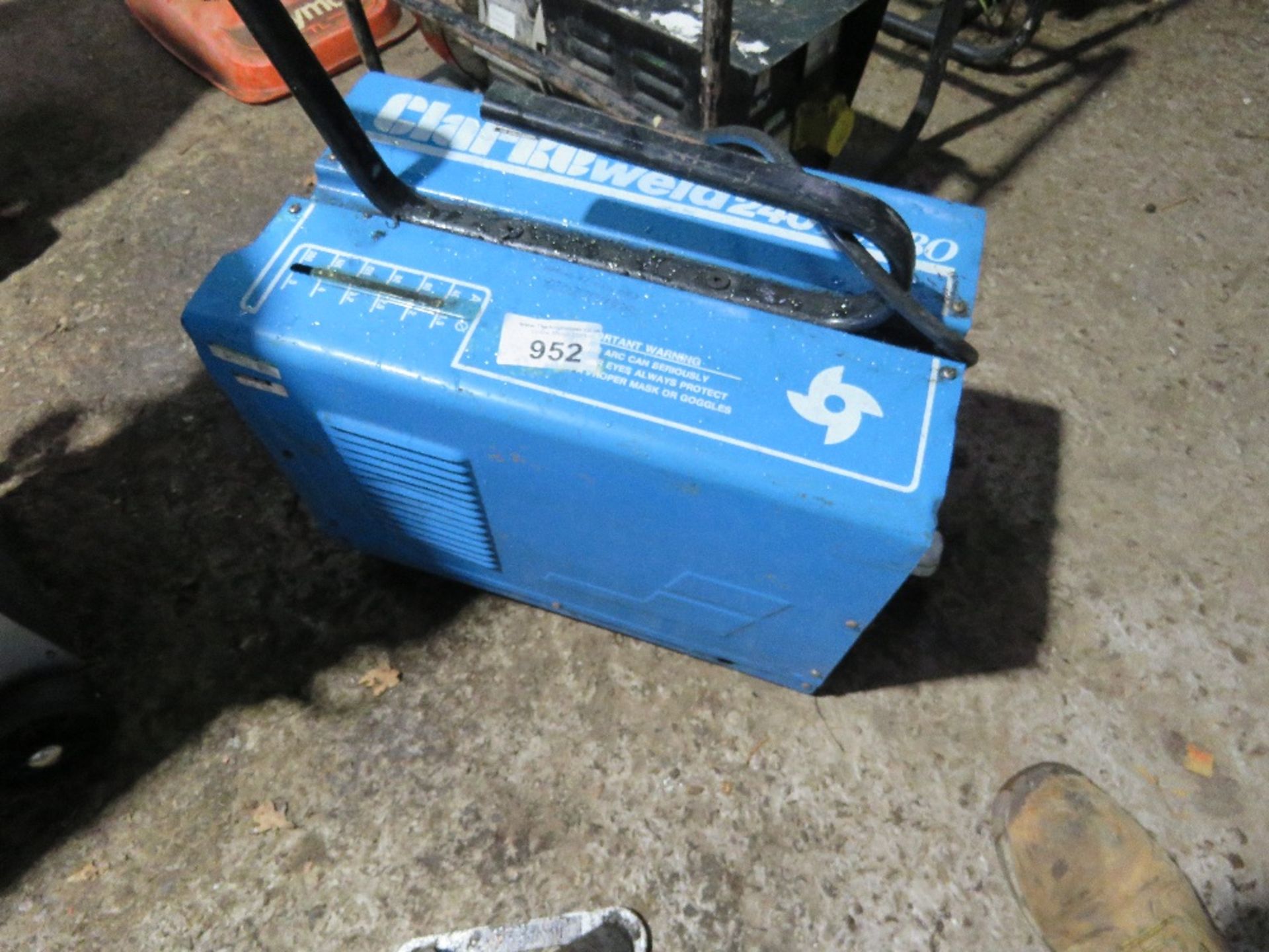 CLARKE TURBO WELD 240VOLT WEDLER, NO LEADS. THIS LOT IS SOLD UNDER THE AUCTIONEERS MARGIN SCHEME, - Image 2 of 2