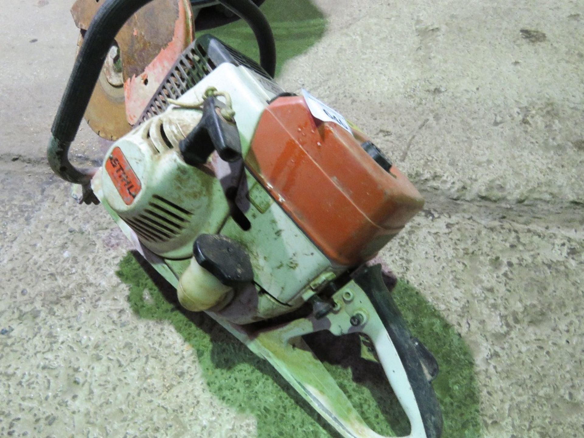 STIHL TS360AVS PETROL CUT OFF SAW WITH BLADE. OWNER RETIRING. THIS LOT IS SOLD UNDER THE AUCTIONE - Image 4 of 4