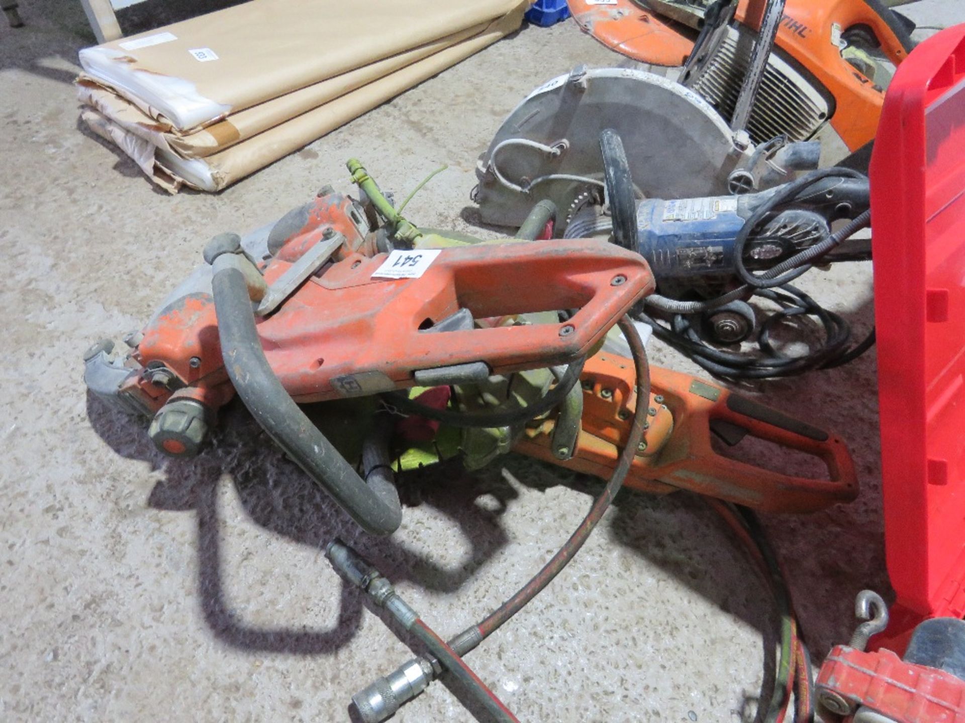 2 X HYDRAULIC DRIVEN HUSQVARNA SAWS: RING SAW AND A DISC CUTTER TYPE. - Image 2 of 2