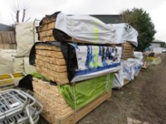 STACK CONTAINING 3 MIXED TYPE BUNDLES OF UNTREATED HIT AND MISS TIMBER CLADDING BOARDS PLUS WOVEN FE