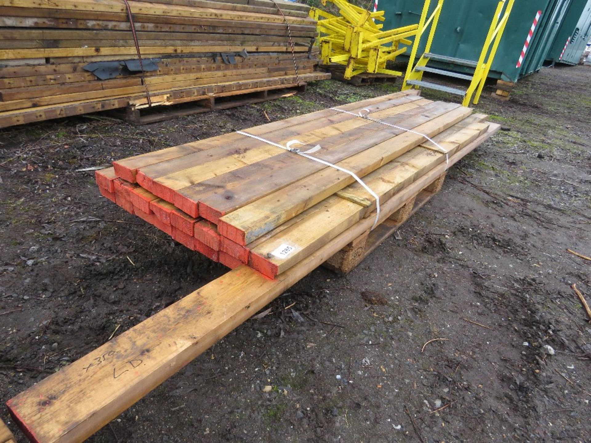 BUNDLE OF 4 X 2 CONSTRUCTION TIMBERS, 9-12FT LENGTH APPROX. THIS LOT IS SOLD UNDER THE AUCTIONEER - Image 2 of 3