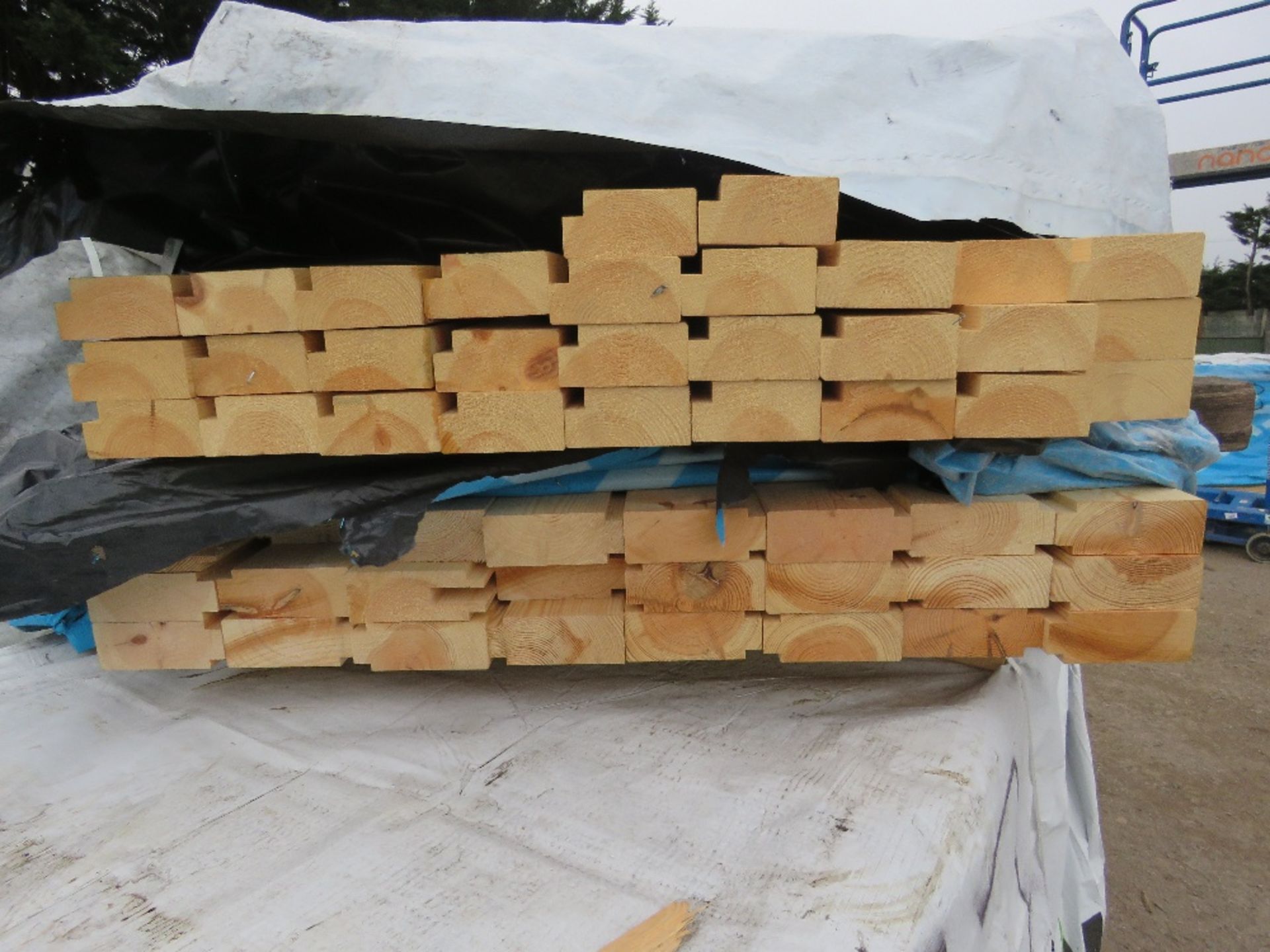 2 X SMALL PACKS OF HEAVY GUAGE TIMBER BOARDS @ 1.8M LENGTH APPROX. - Image 2 of 4