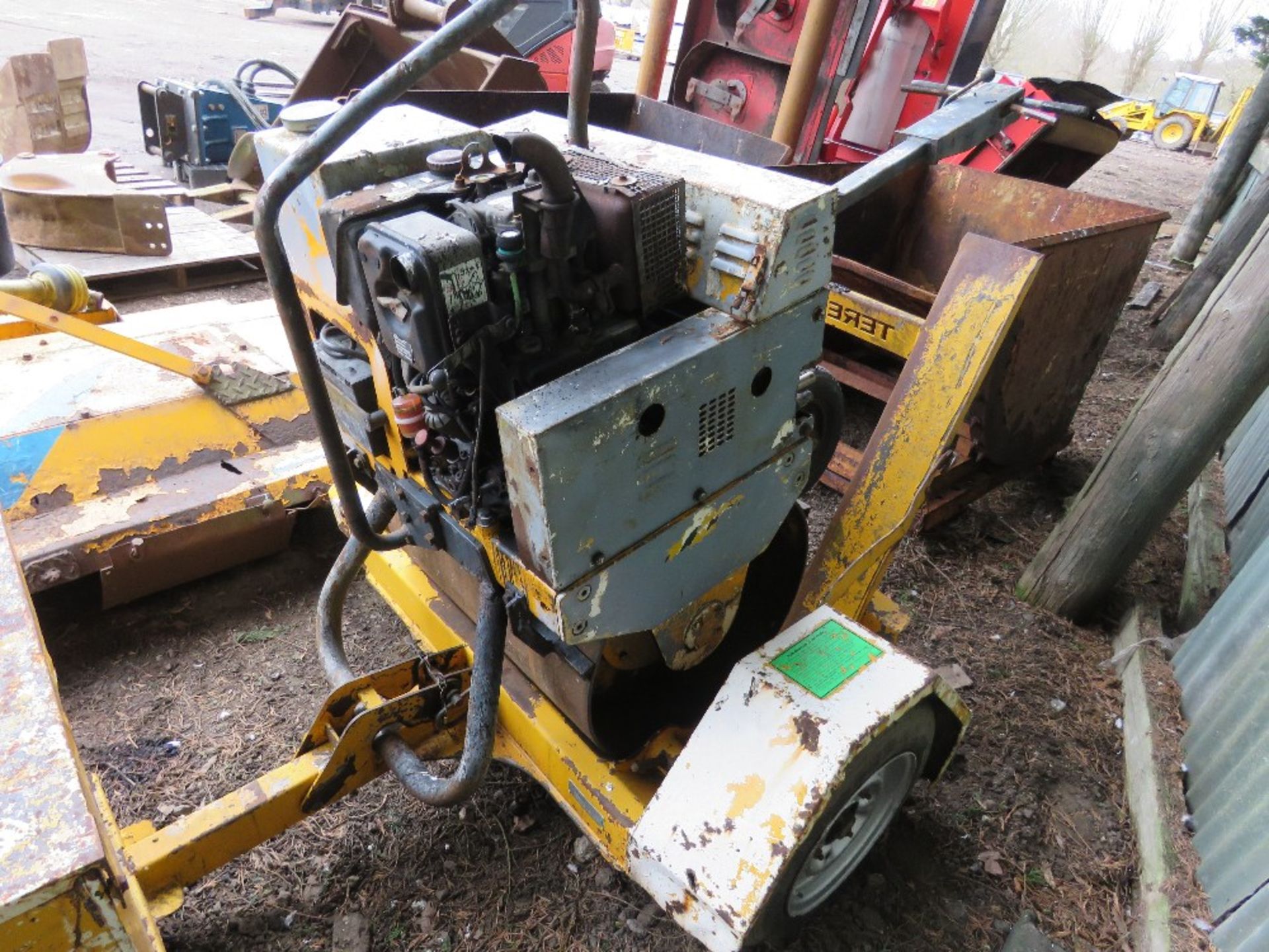 BENFORD MBR71 SINGLE DRUM ROLLER ON A TRAILER. WHEN TESTED WAS SEEN TO DRIVE, AND VIBRATE. NEW BATTE