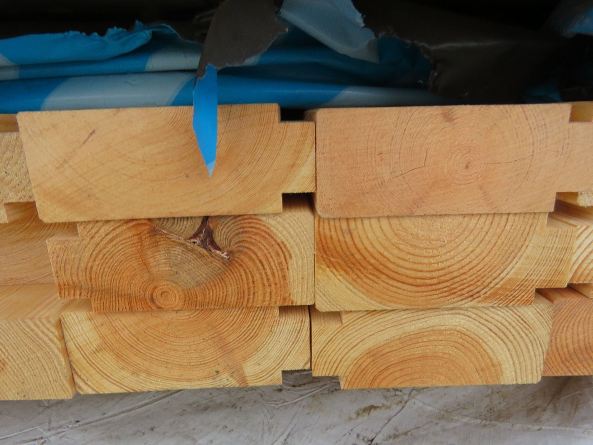 2 X SMALL PACKS OF HEAVY GUAGE TIMBER BOARDS @ 1.8M LENGTH APPROX. - Image 3 of 4