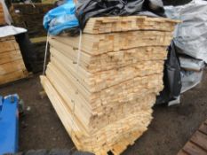 LARGE PACK OF UNTREATED VENETIAN PALE FENCE CLADDING TIMBERS, 45MM X 17MM @ 1.73M LENGTH APPROX.