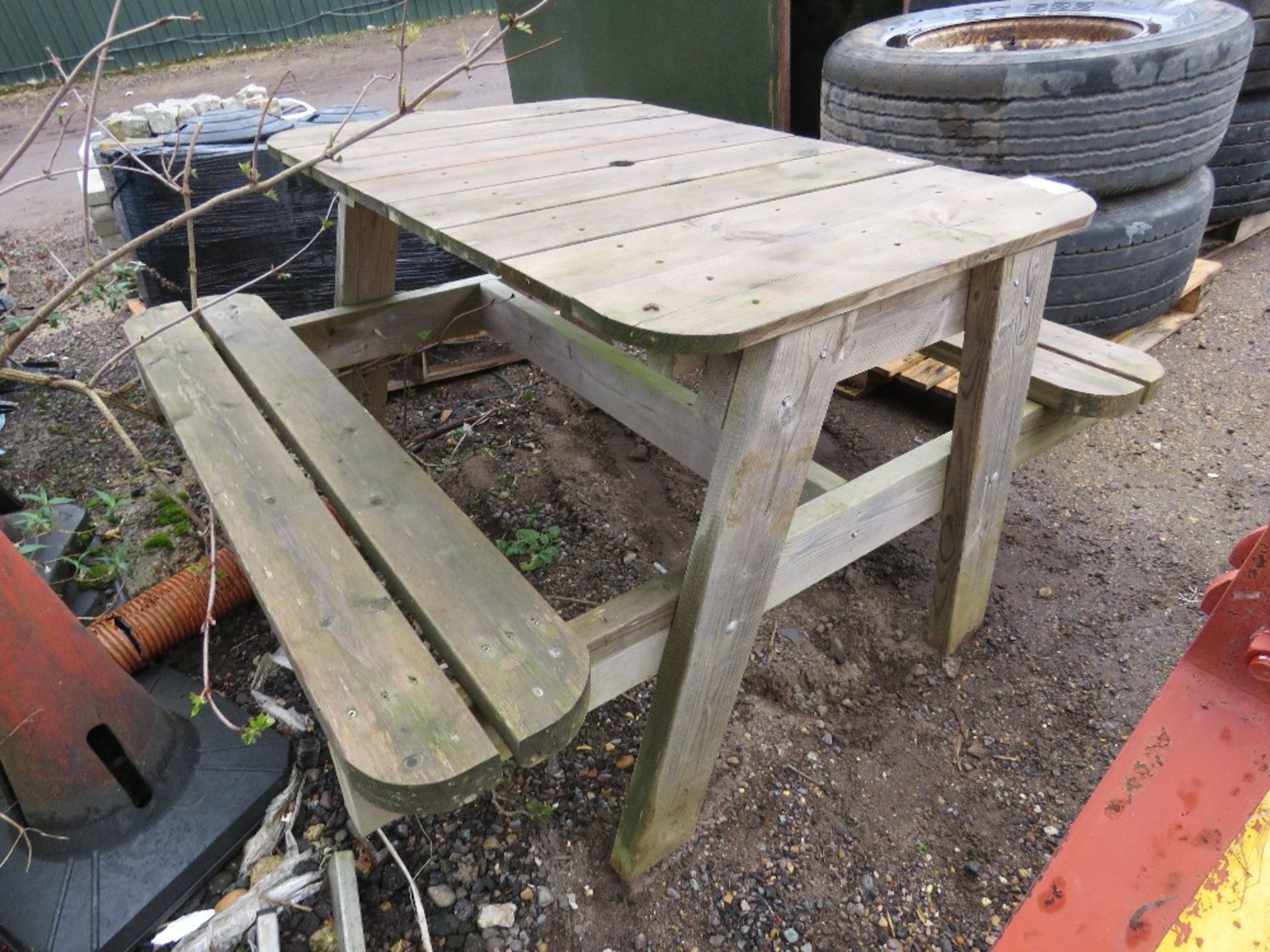 LARGE PICNIC BENCH. THIS LOT IS SOLD UNDER THE AUCTIONEERS MARGIN SCHEME, THEREFORE NO VAT WILL - Image 2 of 2