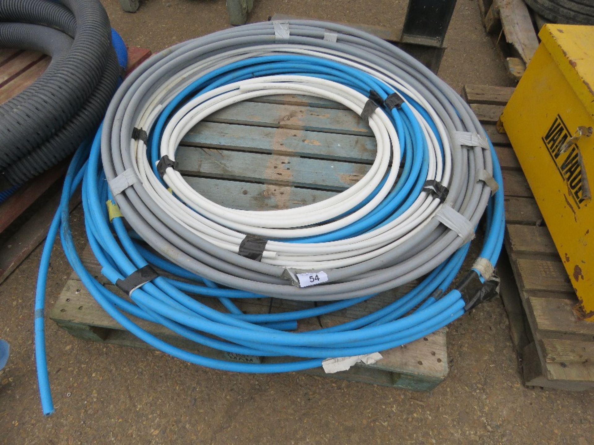 PALLET CONTAINING WATER PIPES. THIS LOT IS SOLD UNDER THE AUCTIONEERS MARGIN SCHEME, THEREFORE NO