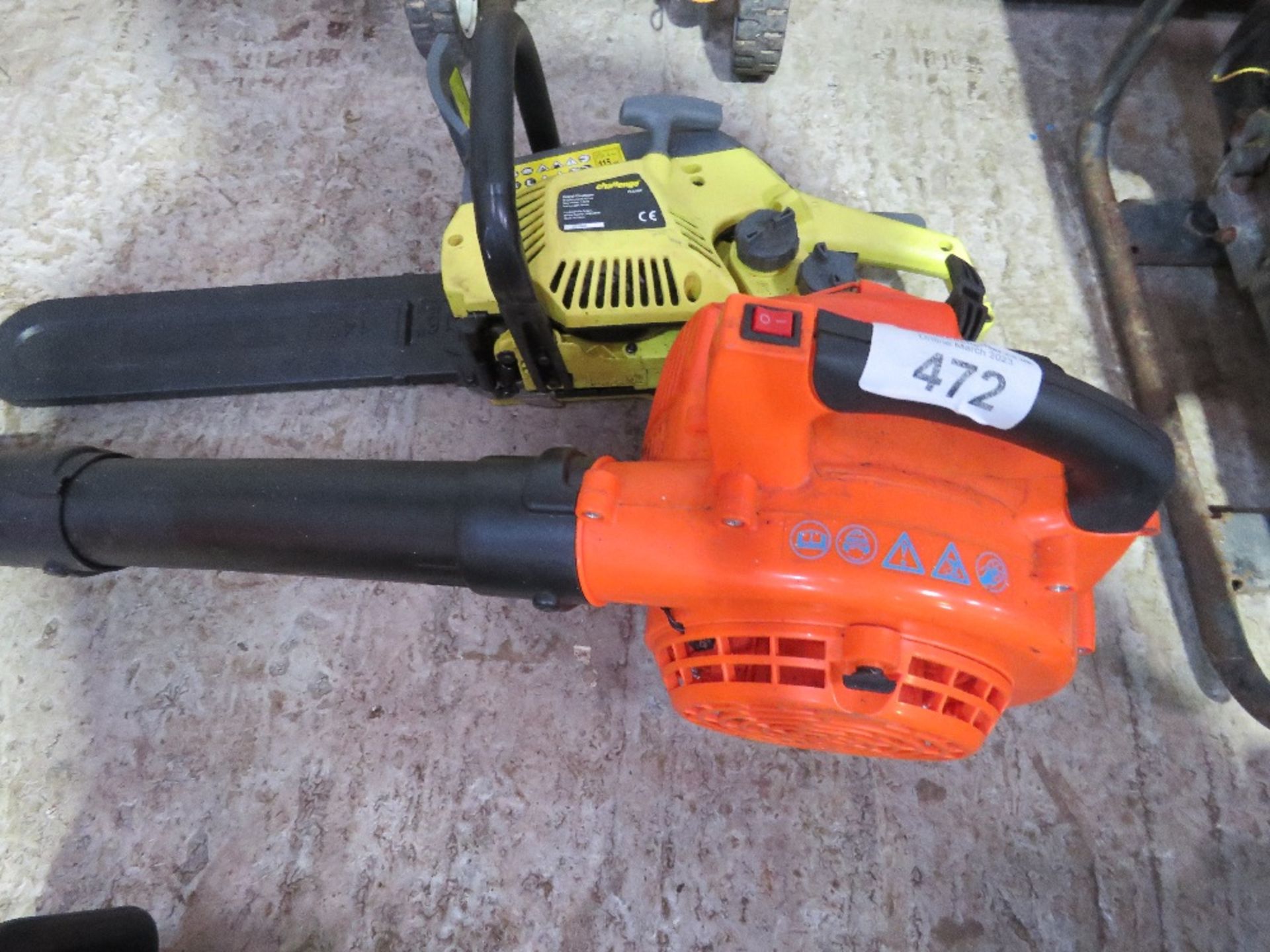 PETROL BLOWER VAC UNIR PLUS A CHALLENGE CHAINSAW. THIS LOT IS SOLD UNDER THE AUCTIONEERS MARGIN S - Image 2 of 4