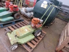 1 X HAYTER ROUGH CUT MOWER. THIS LOT IS SOLD UNDER THE AUCTIONEERS MARGIN SCHEME, THEREFORE NO VAT