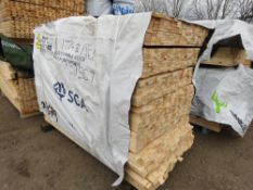 EXTRA LARGE PACK OF UNTREATED VENETIAN PALE TIMBER CLADDING SLATS: 1.73M LENGTH X 45MM X 17MM WIDTH