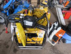 JCB BEAVER HYDRAULIC PACK WITH HOSES AND GUN, WHEN TESTED WAS SEEN TO RUN AND APPEARED TO MAKE PRESS