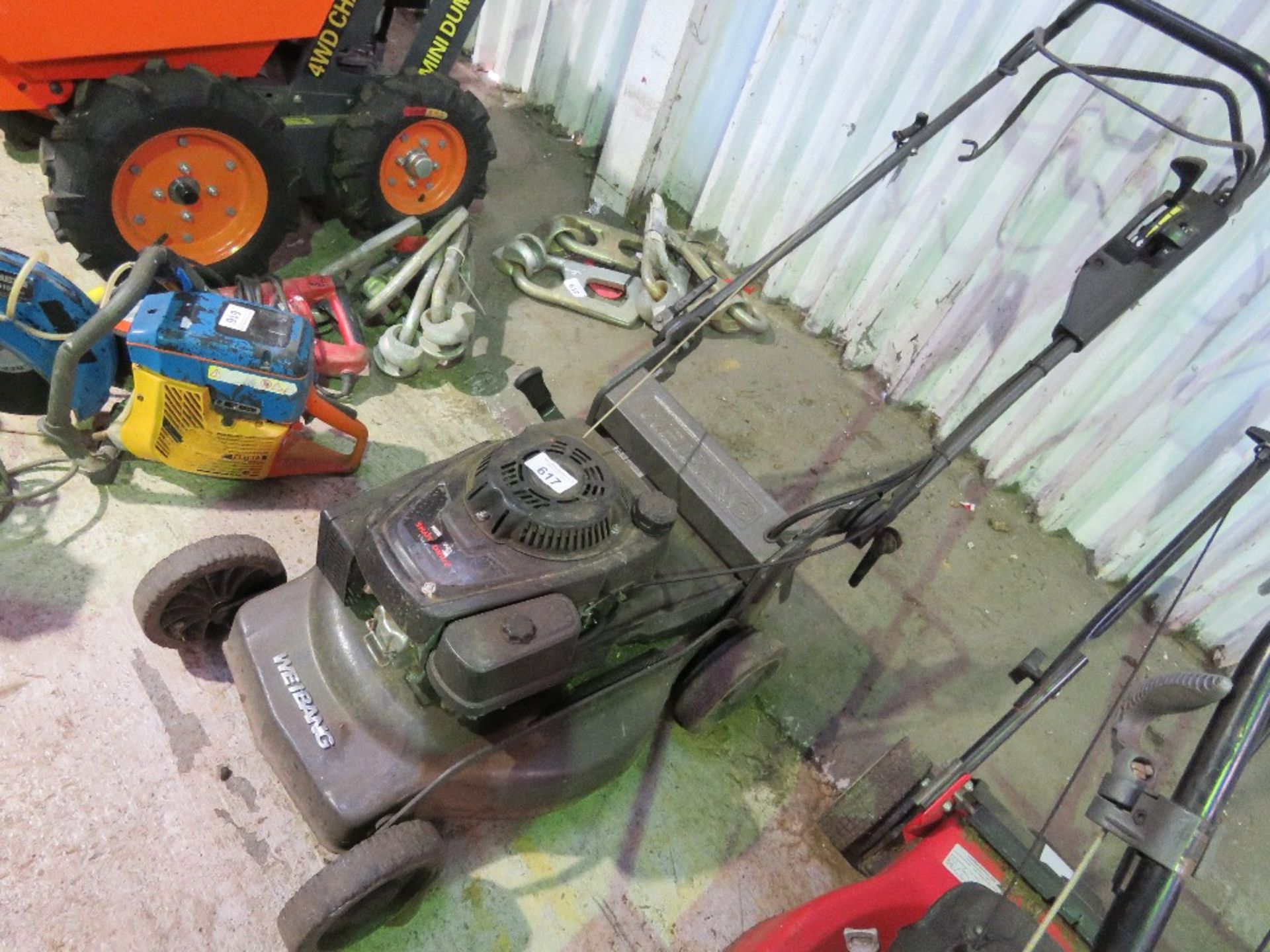 WEIBANG SELF DRIVE PETROL MOWER, NO BAG. THIS LOT IS SOLD UNDER THE AUCTIONEERS MARGIN SCHEME, TH - Image 2 of 3