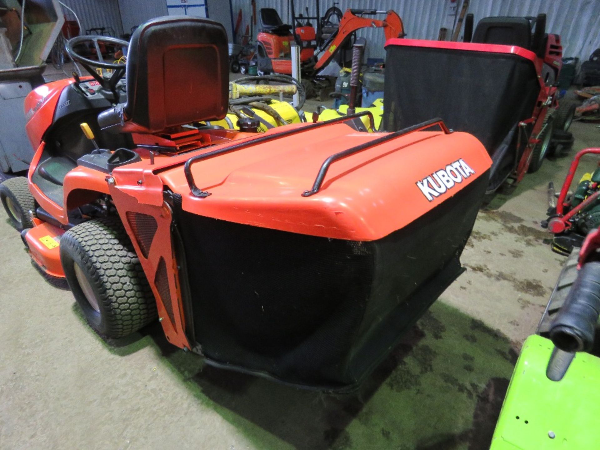 KUBOTA GR1600-II DIESEL RIDE ON MOWER WITH REAR COLLECTOR PLUS DISCHARGE CHUTE. SN:30142. WHEN TESTE - Image 5 of 14