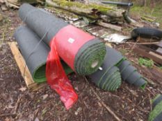 4 X ROLLS OF ARTIFICIAL GRASS / ASTRO TURF, HIGH QUALITY, UNUSED, 1.2-2M WIDTH APPROX. THIS LOT