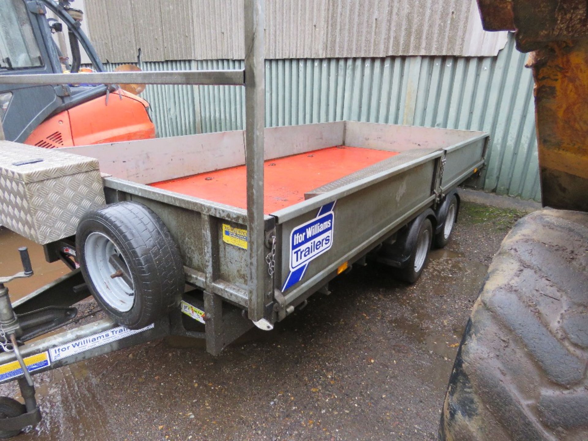 IFOR WILLIAMS LM146 DROP SIDE TWIN AXLED TRAILER, YAER 2017 BUILD WITH RAMPS. 14FT X 6FT APPROX. WIT - Image 3 of 8