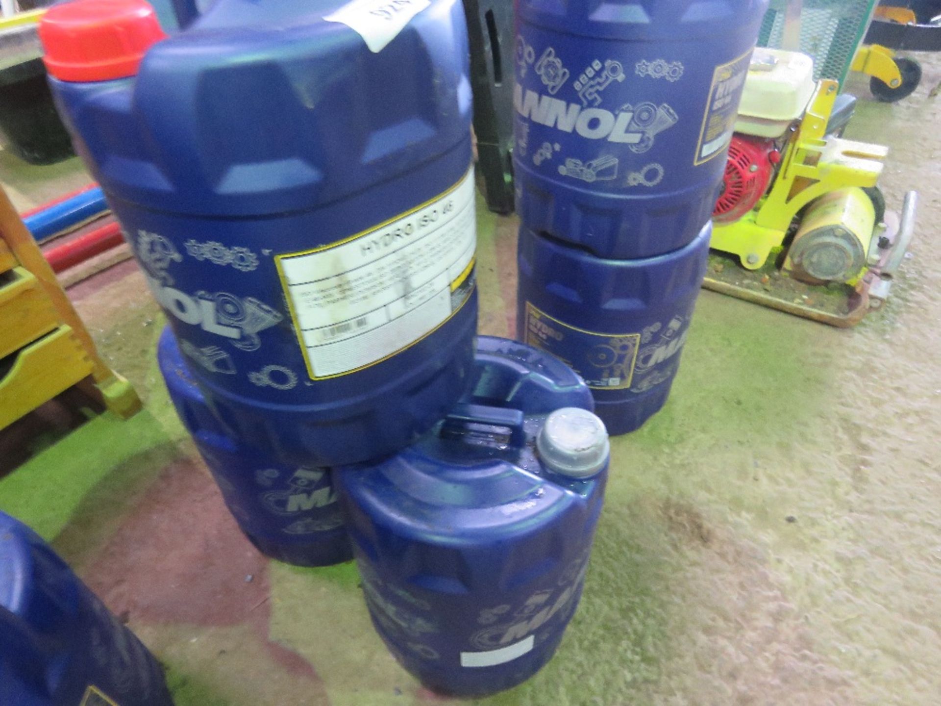 3 X DRUMS OF HYDRO ISO46 HYDRAULIC OIL, 20 LITRES PER DRUM. THIS LOT IS SOLD UNDER THE AUCTIO