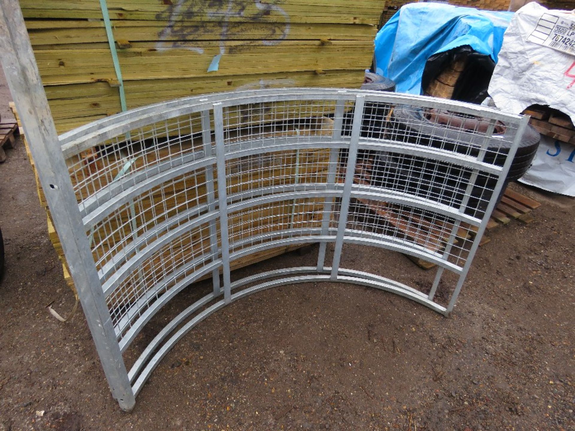 2 X GALVANISED KISSING TYPE PEDESTRIAN GATE SECTIONS. - Image 2 of 3