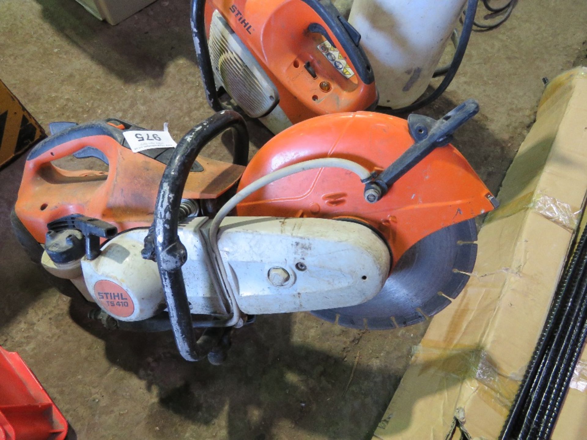 STIHL TS410 TYPE PETROL CUT OFF SAW. THIS LOT IS SOLD UNDER THE AUCTIONEERS MARGIN SCHEME, THEREF - Image 3 of 3