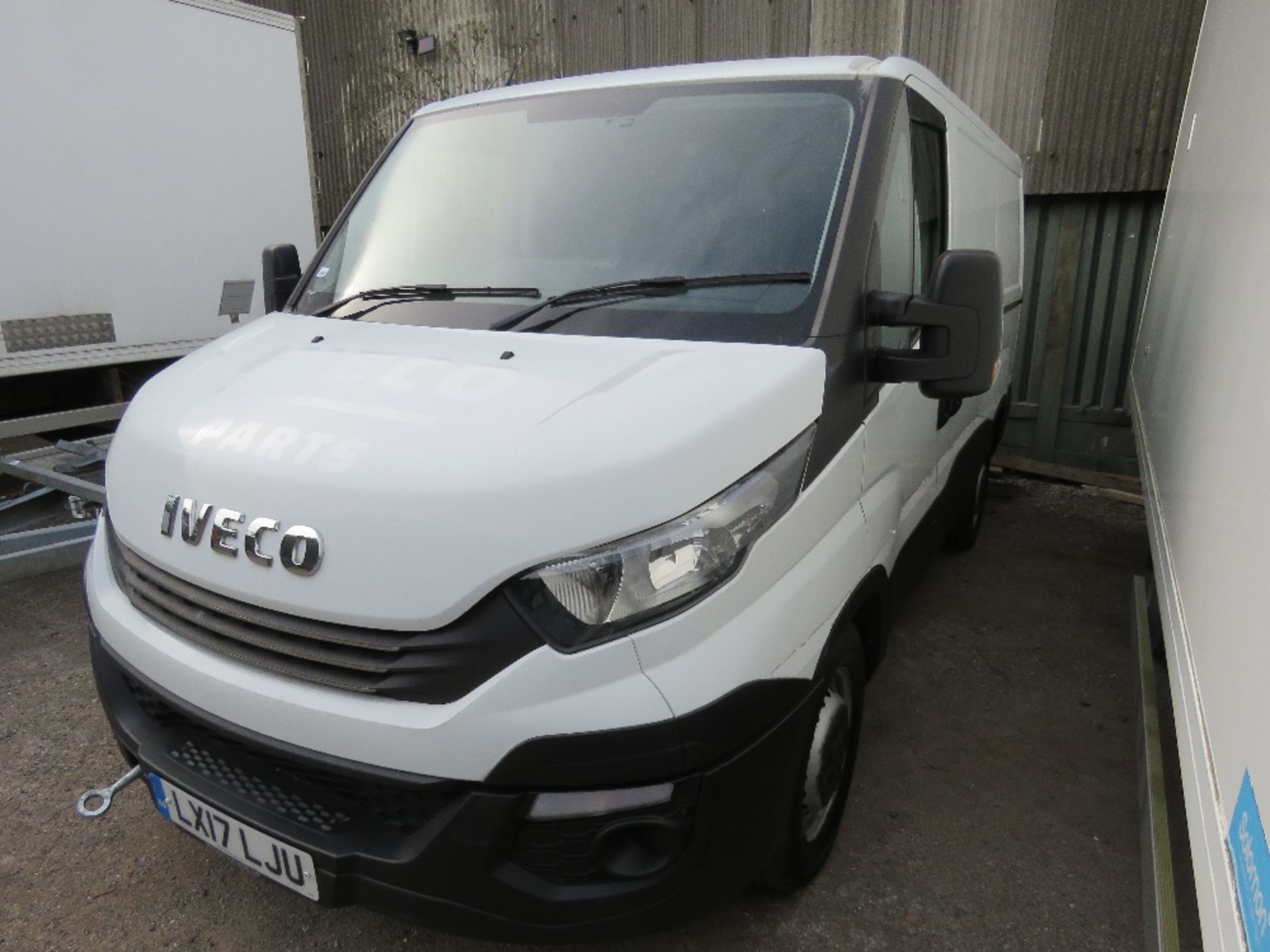 IVECO 35-120 PANEL VAN REG:LX17 LJV NON RUNNER . 183,085 REC MILES. WITH KEY ....NON RUNNER... - Image 2 of 15