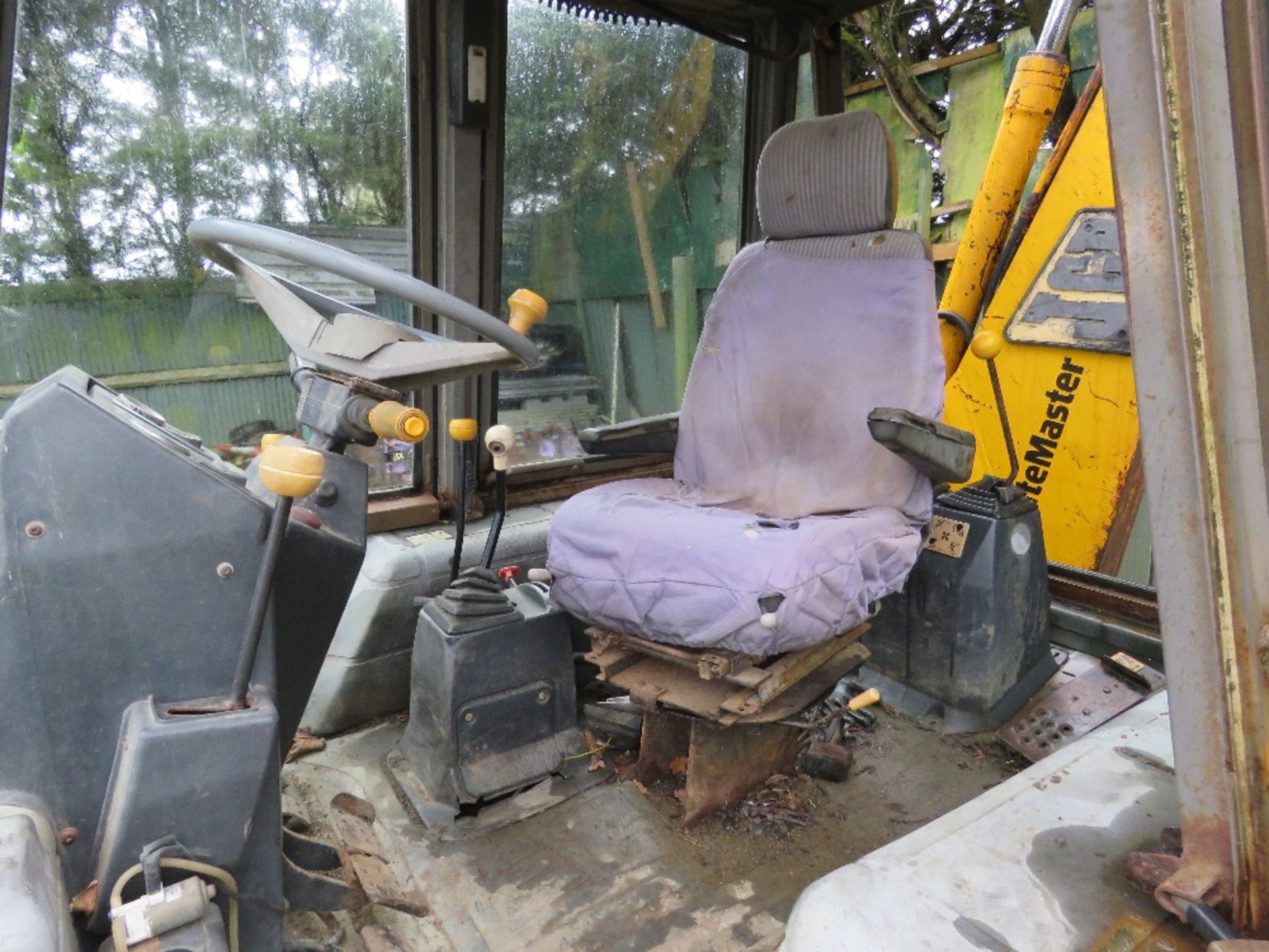 JCB 3CX SITEMASTER BACKHOE LOADER REG:F539 SDE. TYPE 3CX-4/34 SN:509602.F. WITH 4 IN 1 BUCKET PLUS - Image 7 of 7