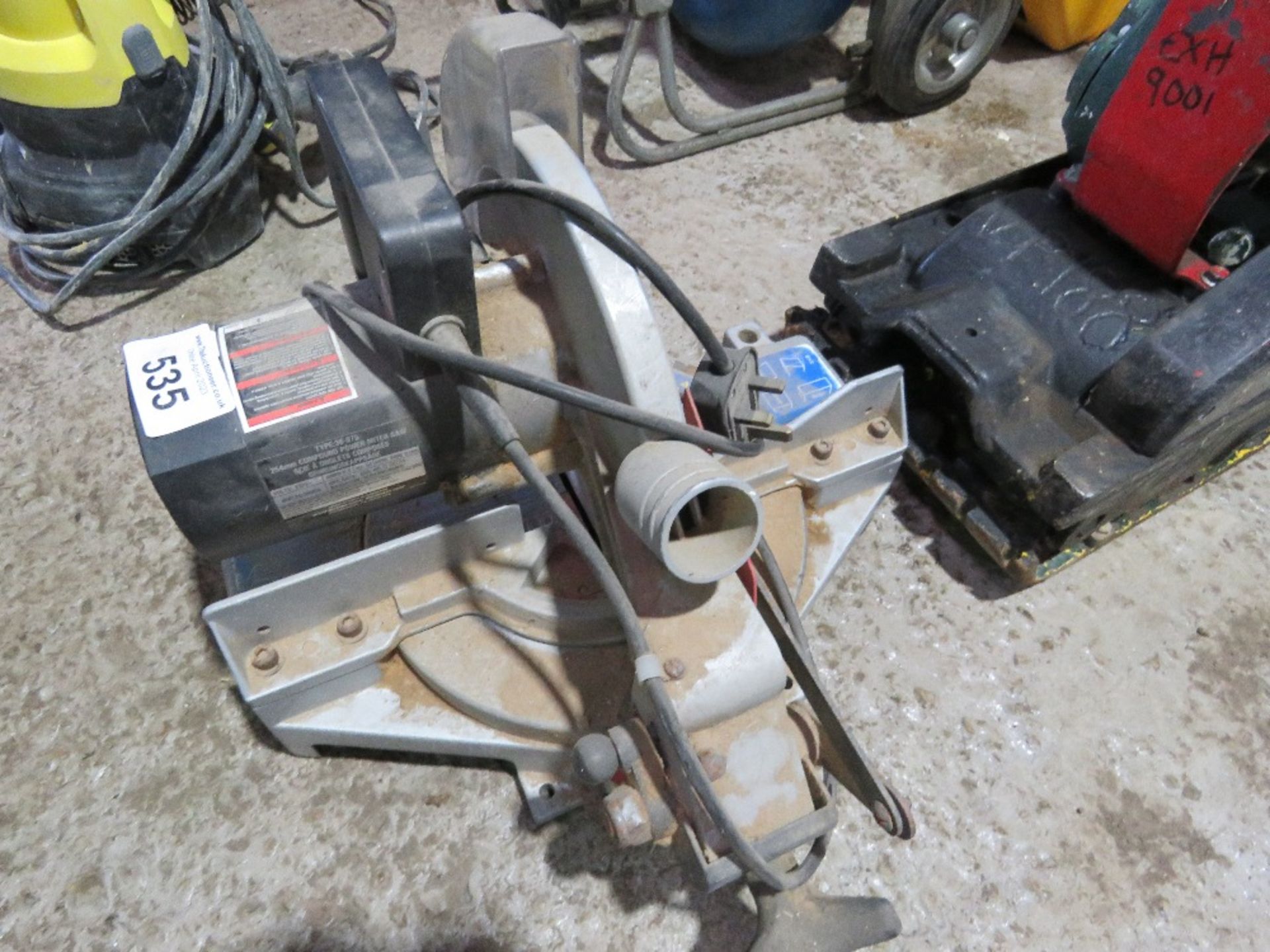 DELTA COMPOUND MITRE SAW, 240VOLT. SOURCED FROM COMPANY LIQUIDATION. THIS LOT IS SOLD UNDER THE AU