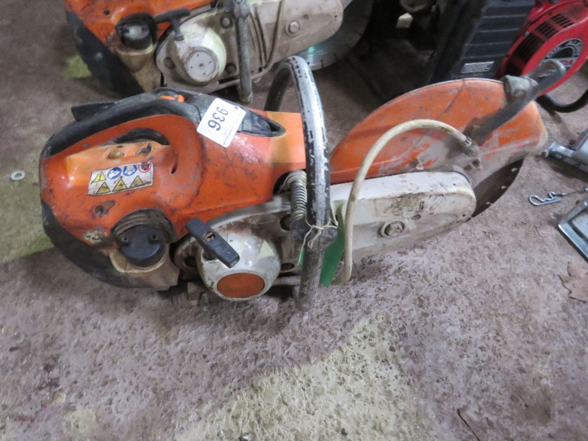 STIHL TS410 TYPE PETROL CUT OFF SAW. - Image 2 of 3