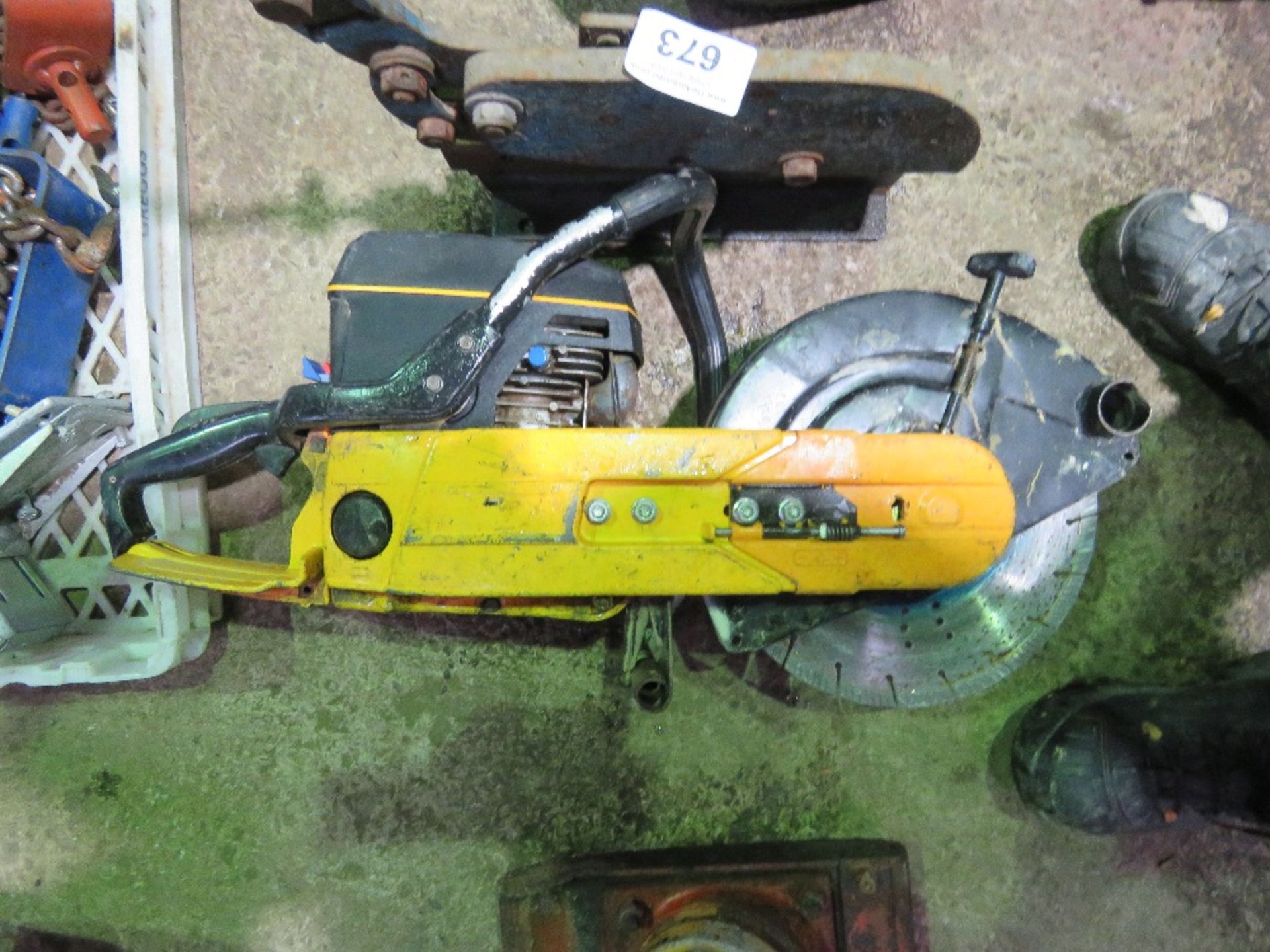 PARTNER K650 PETROL SAW WITH A BLADE. THIS LOT IS SOLD UNDER THE AUCTIONEERS MARGIN SCHEME, THERE - Image 2 of 2