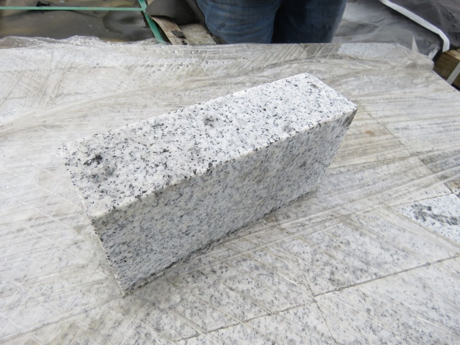 4 X STILLAGES OF MARBLE TYPE PAVERS, 200MM X 100MM X 60MM APPROX. - Image 10 of 10