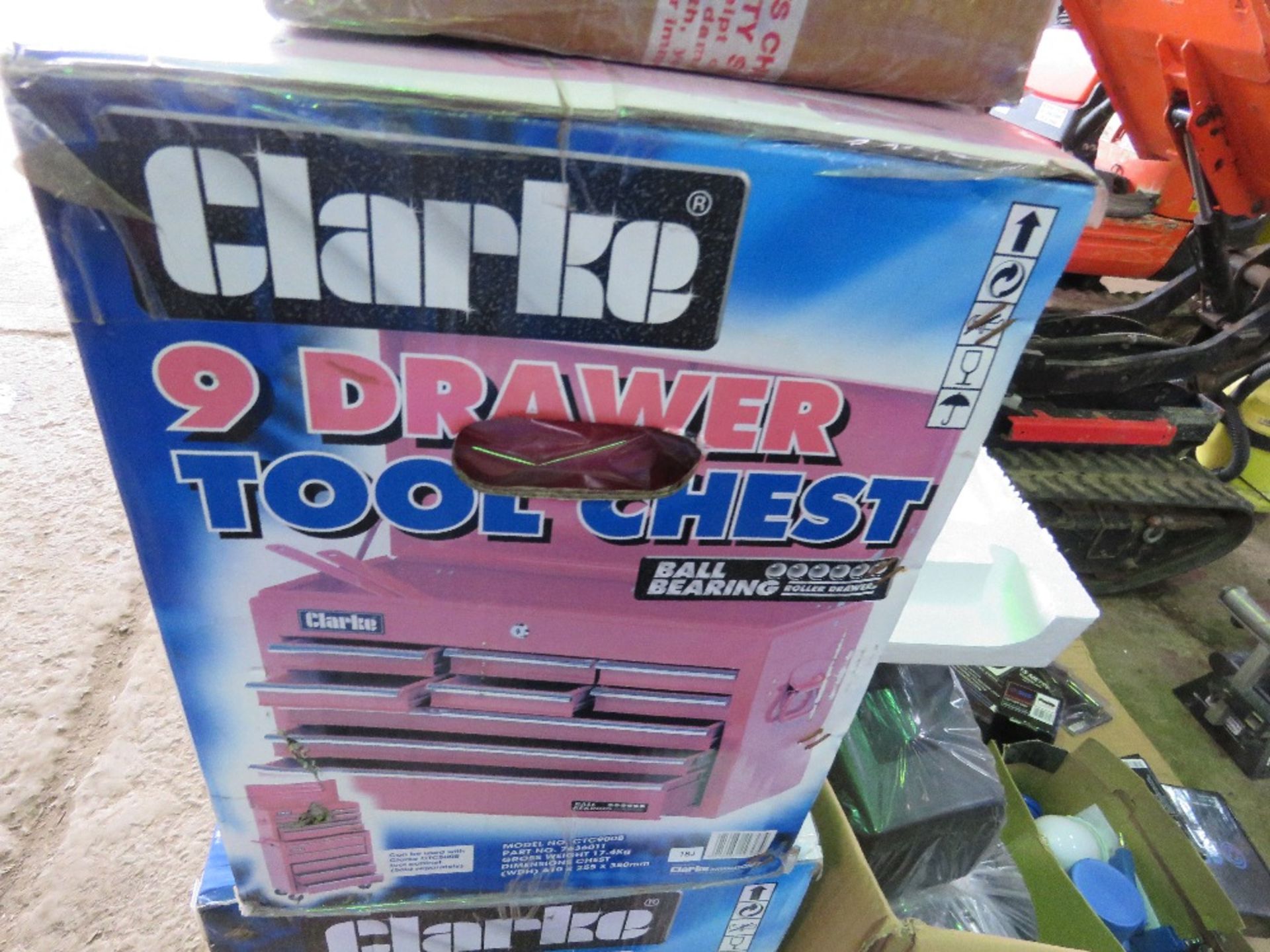 CLARKE 5 DRAWER AND 9 DRAWER TOOL CABINETS PLUS ASSORTED TOOLS AS LISTED PLUS A SPRING COMPRESSOR, U - Image 9 of 12