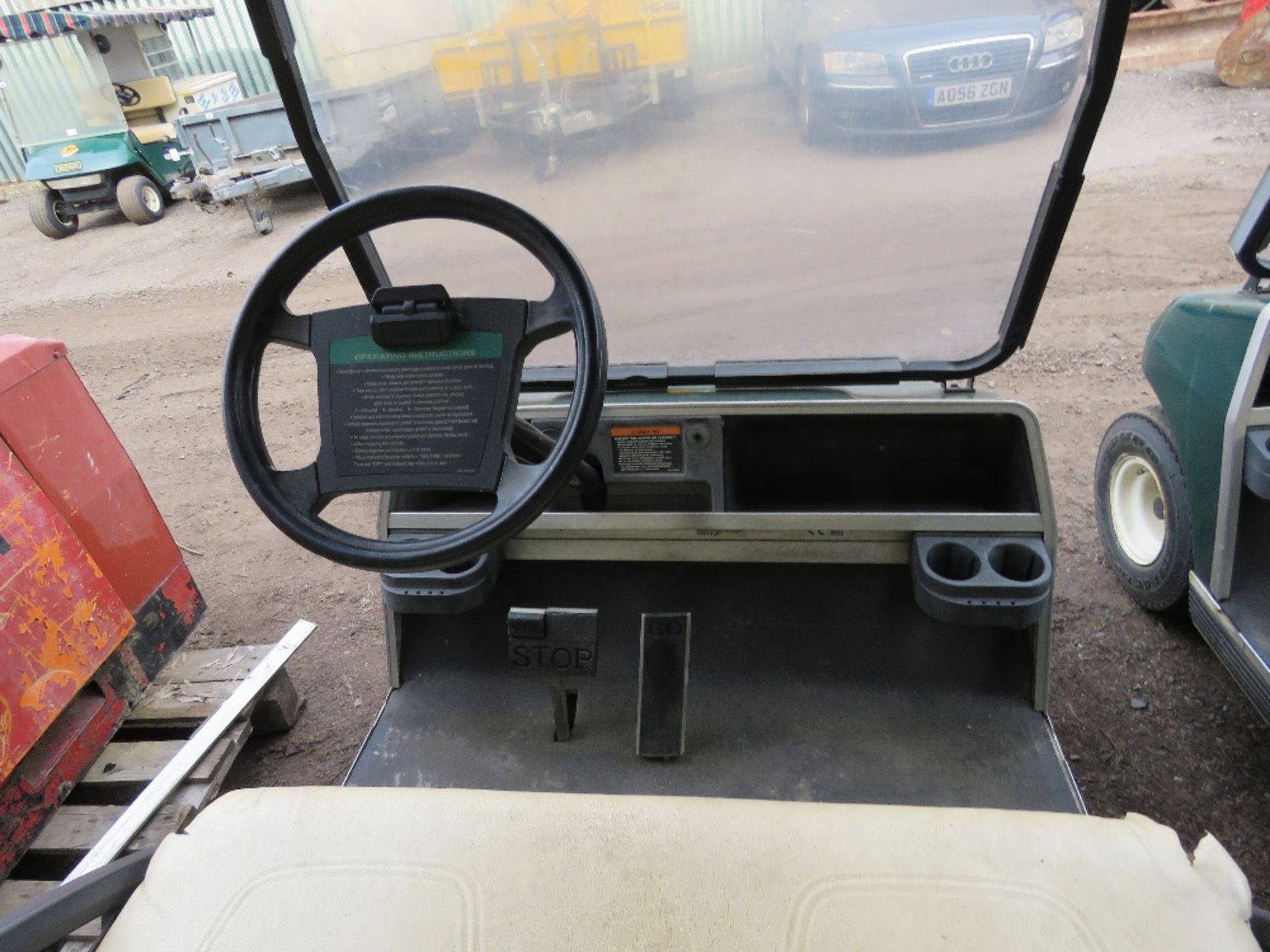 CLUBCAR PETROL ENGINED GOLF CART. BEEN STORED FOR SOME TIME, UNTESTED. - Image 6 of 8