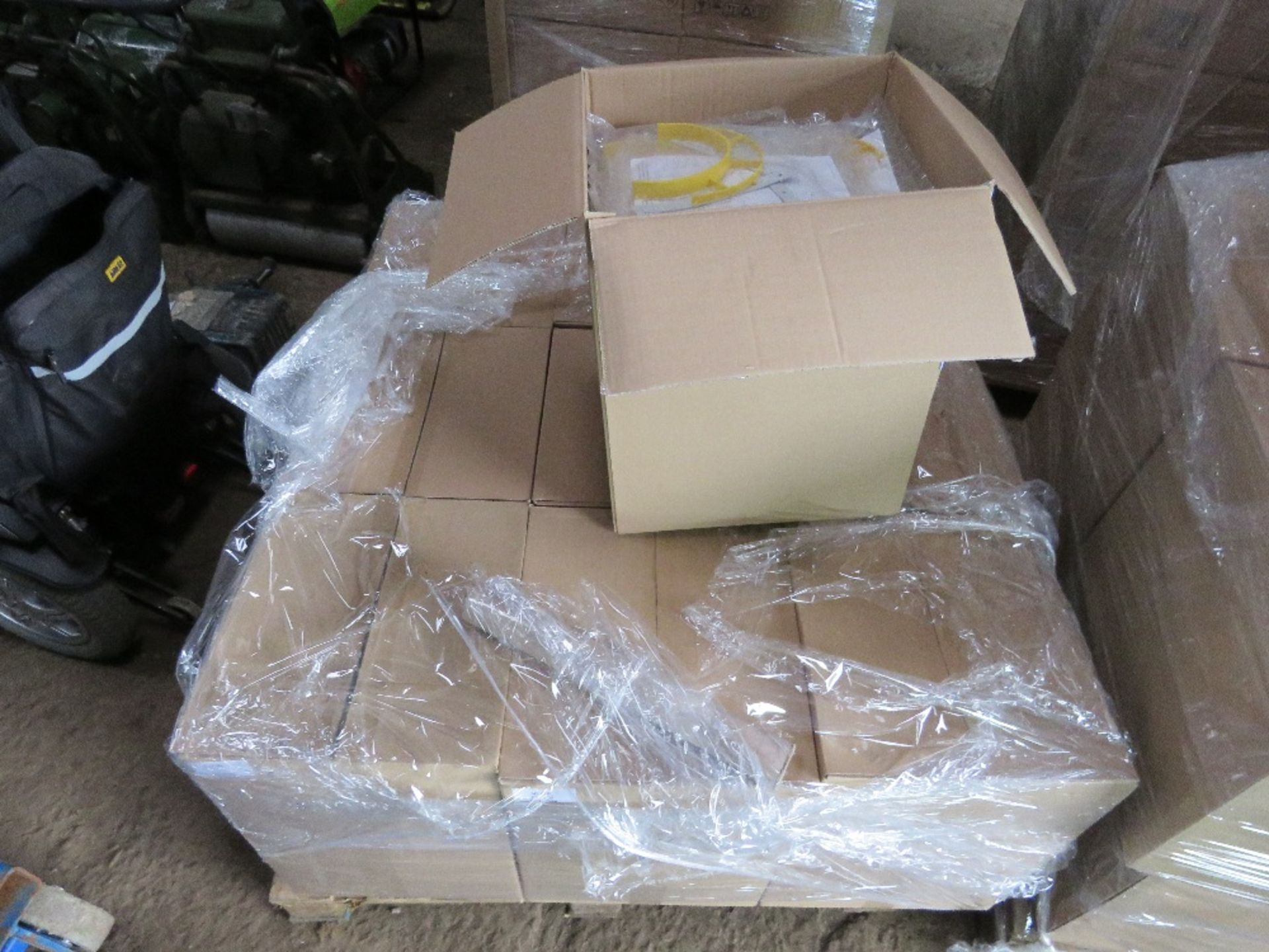PALLET CONTAINING 10NO BOXES OF PROTECTIVE FACE SHIELDS, 50NO PER BOX. - Image 2 of 3