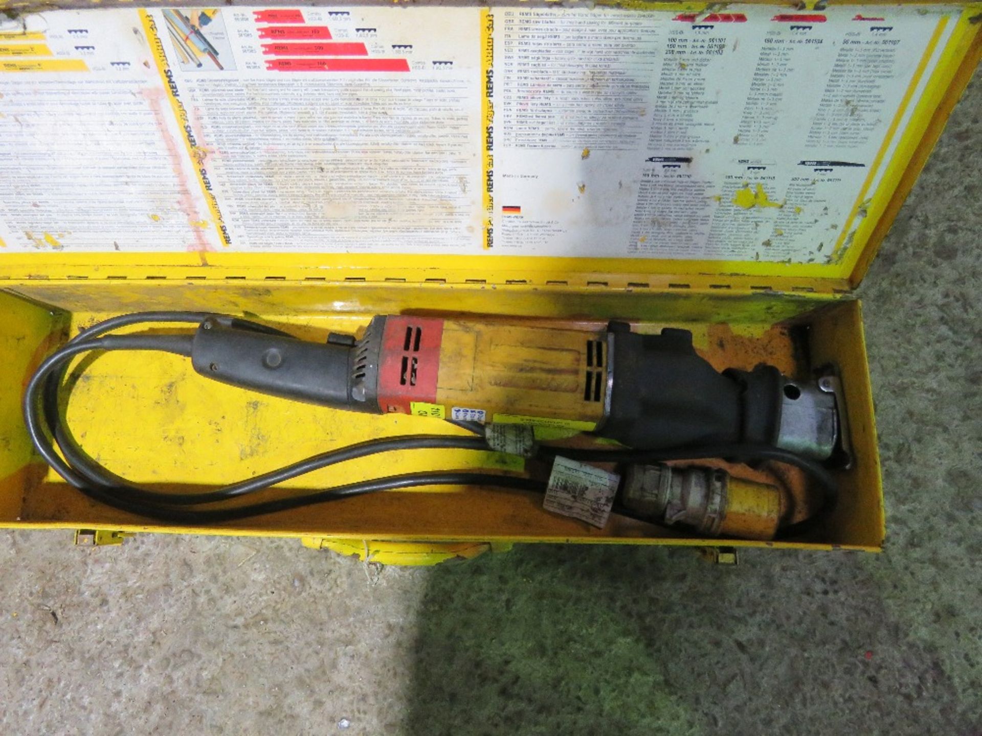 REMS 110VOLT TIGER PIPE SAW.
