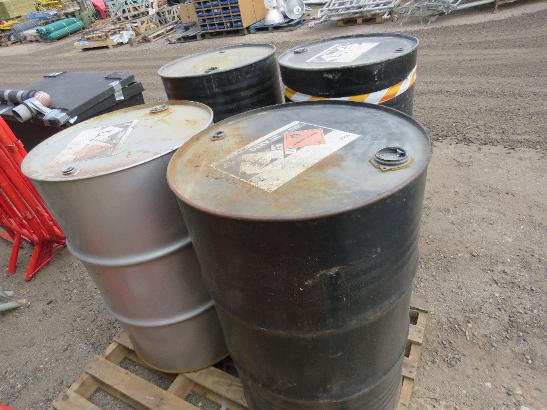 4NO 50 GALLON DRUMS, PREVIOUSLY USED FOR CLEAN DIESEL. - Image 3 of 3