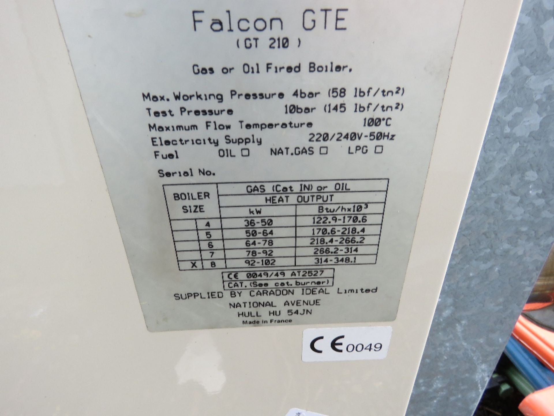 IDEAL FALCON GTE GT210 HEATER WITH CHIMNEY SECTIONS, PREVIOUSLY USED ON LIQUID FUEL. SOURCED FROM MU - Image 9 of 10