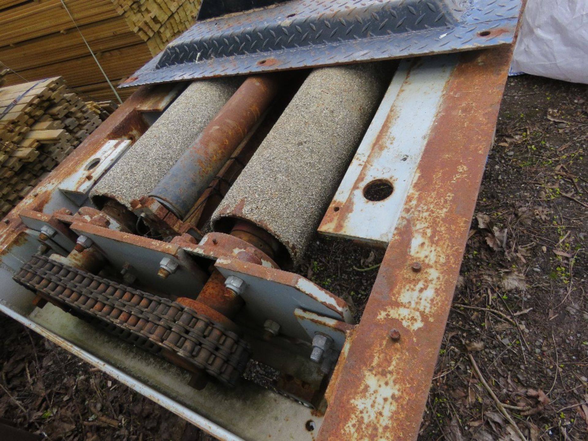 COMMERCIAL VEHICLE BRAKE TEST ROLLERS WITH ASSOCIATED EQUIPMENT. BELIEVED TO BE EWJ MAKE. - Image 6 of 9