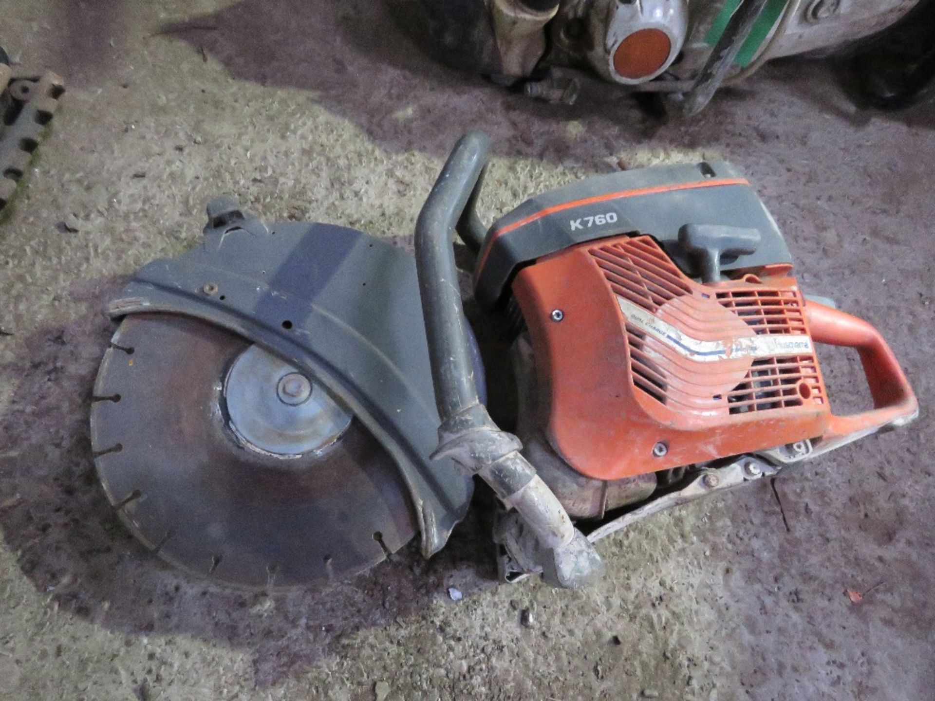 HUSQVARNA K760 TYPE PETROL CUT OFF SAW.