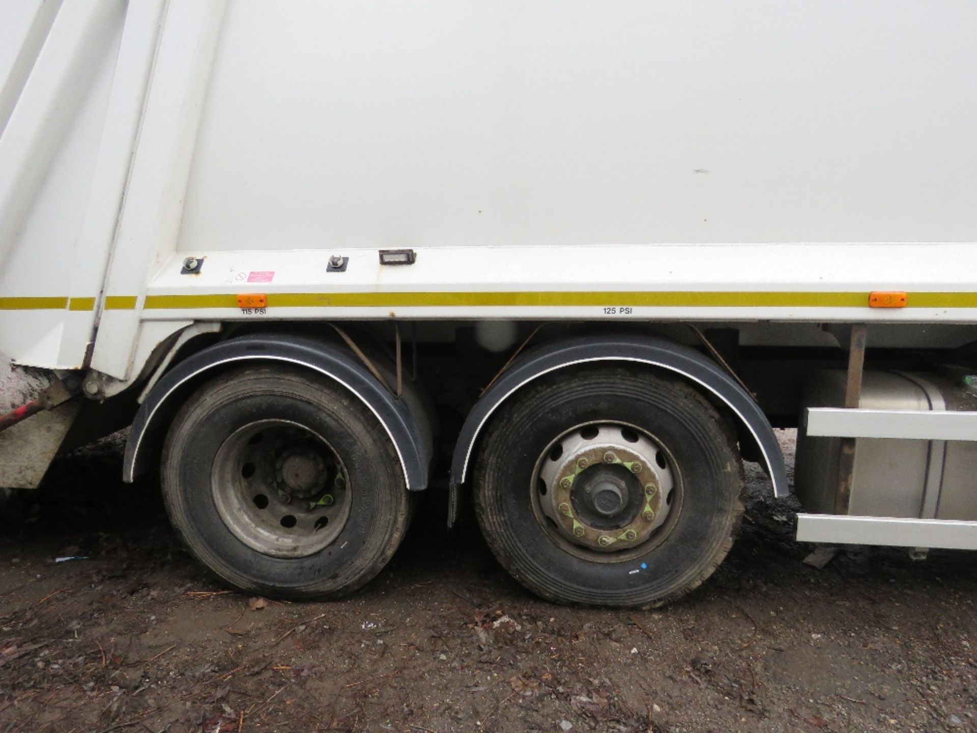 DENNIS EAGLE ELITE EURO 6 REFUSE TRUCK WITH BIN LIFTS. REG:VX15 KJY OLYMPUS TWIN PACK EQUIPMENT. 9 - Image 10 of 16