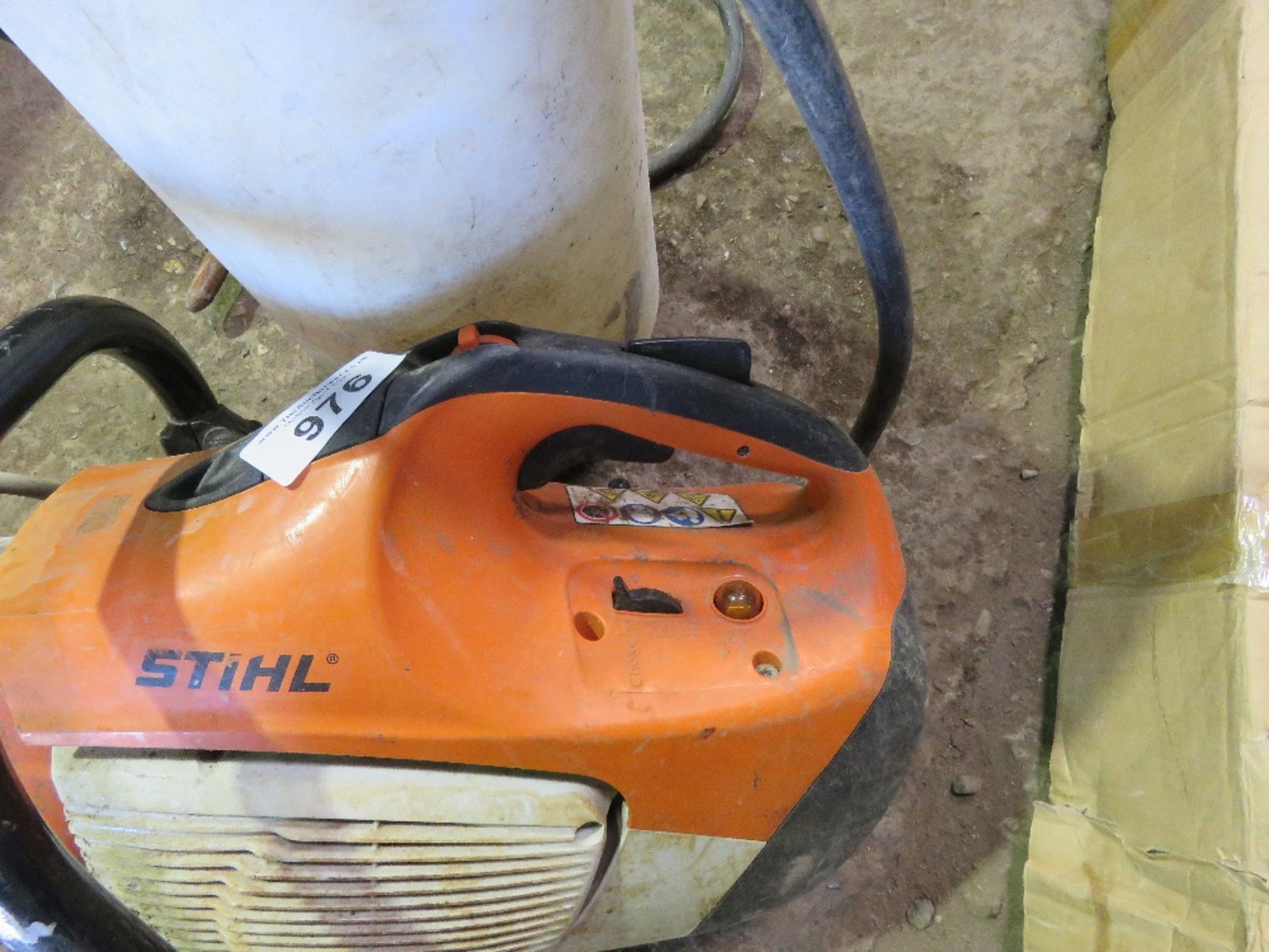 STIHL TS410 TYPE PETROL CUT OFF SAW PLUS A WET CUT BOTTLE. THIS LOT IS SOLD UNDER THE AUCTIONEERS - Image 2 of 4