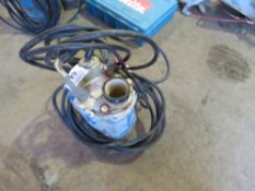 SUBMERSIBLE WATER PUMP, 3 PHASE POWERED. THIS LOT IS SOLD UNDER THE AUCTIONEERS MARGIN SCHEME, TH