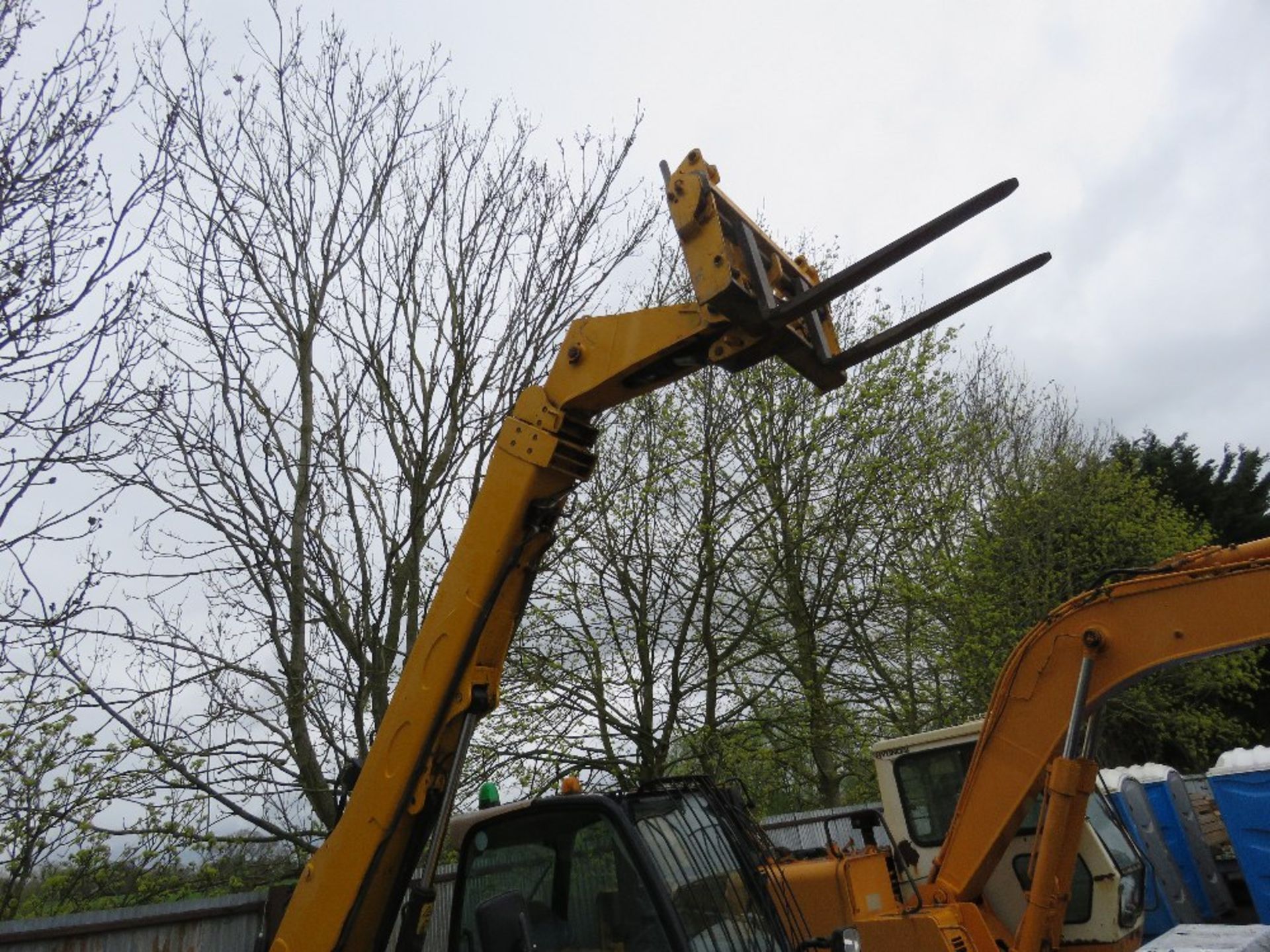 JCB 535-95 TELEHANDLER, YEAR 2015 REG: RV65 XRU..... ONLY 10% PLUS VAT PREMIUM ON THIS ITEM - Image 5 of 18