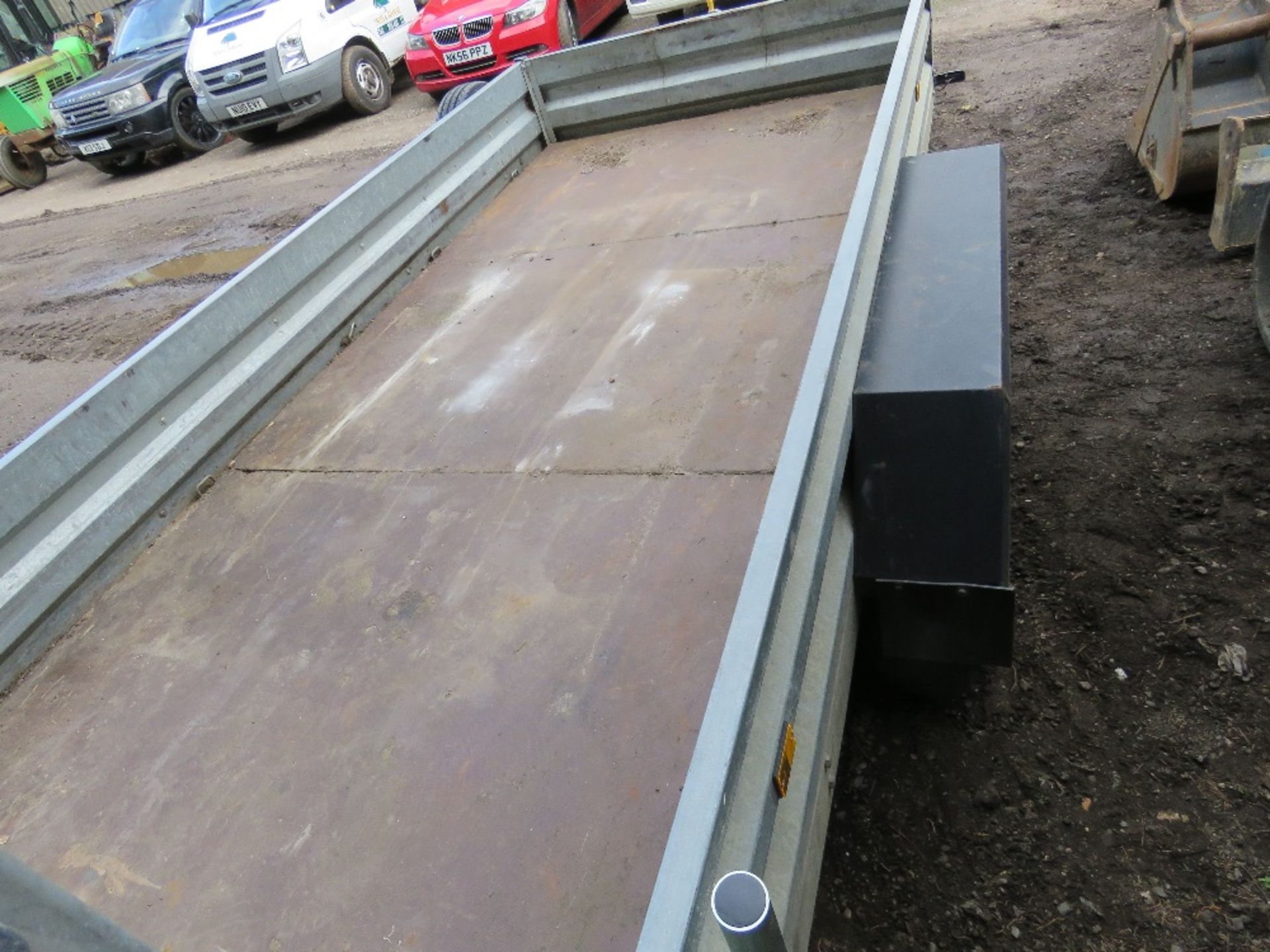 INDESPENSION TWIN AXLED PLANT/GROUNDCARE TRAILER. 12FT X 6FT APPROX, SN: SDHGT2700GJ131211. 2.7TONN - Image 9 of 10